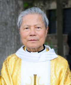 Đức Ông Trần văn Hoài